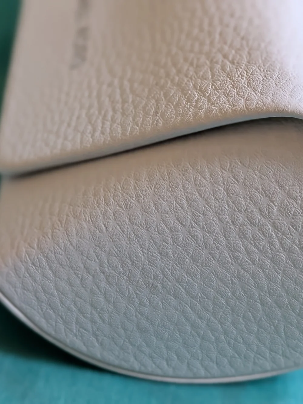 Michael Kors Pale Beige Pebbled  Leatherlike  Eyeglass Case, Like New